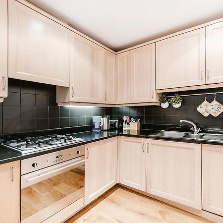 Lovely 2 Bedroom Apartment In Notting Hill Londyn Zewnętrze zdjęcie